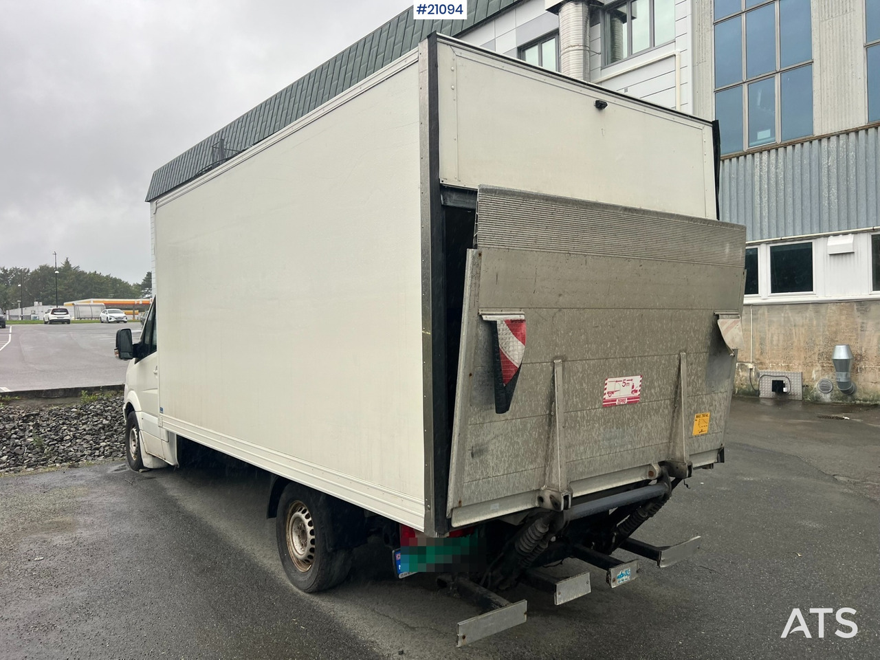 Mercedes Varebil - Truk box: gambar 1 Mercedes Varebil - Truk box: gambar 1