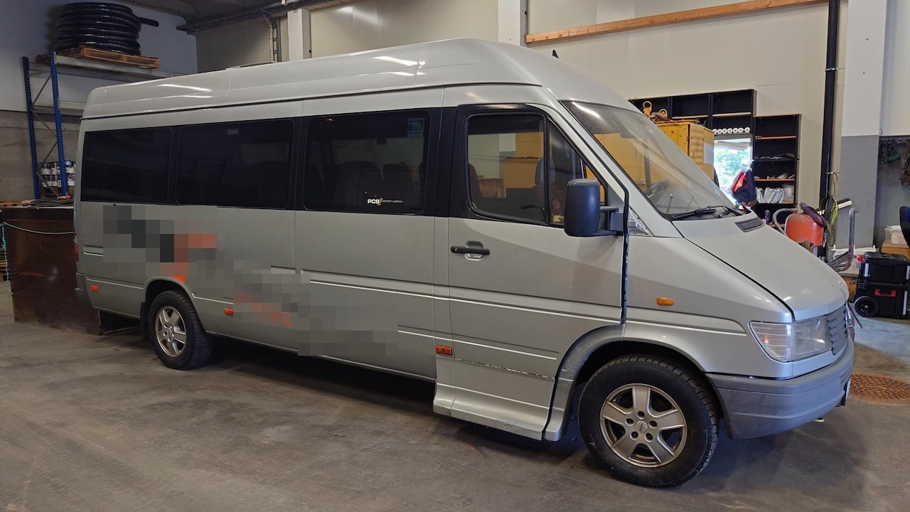 Mercedes sprinter 312 - Bus mini, Van penumpang: gambar 1 Mercedes sprinter 312 - Bus mini, Van penumpang: gambar 1