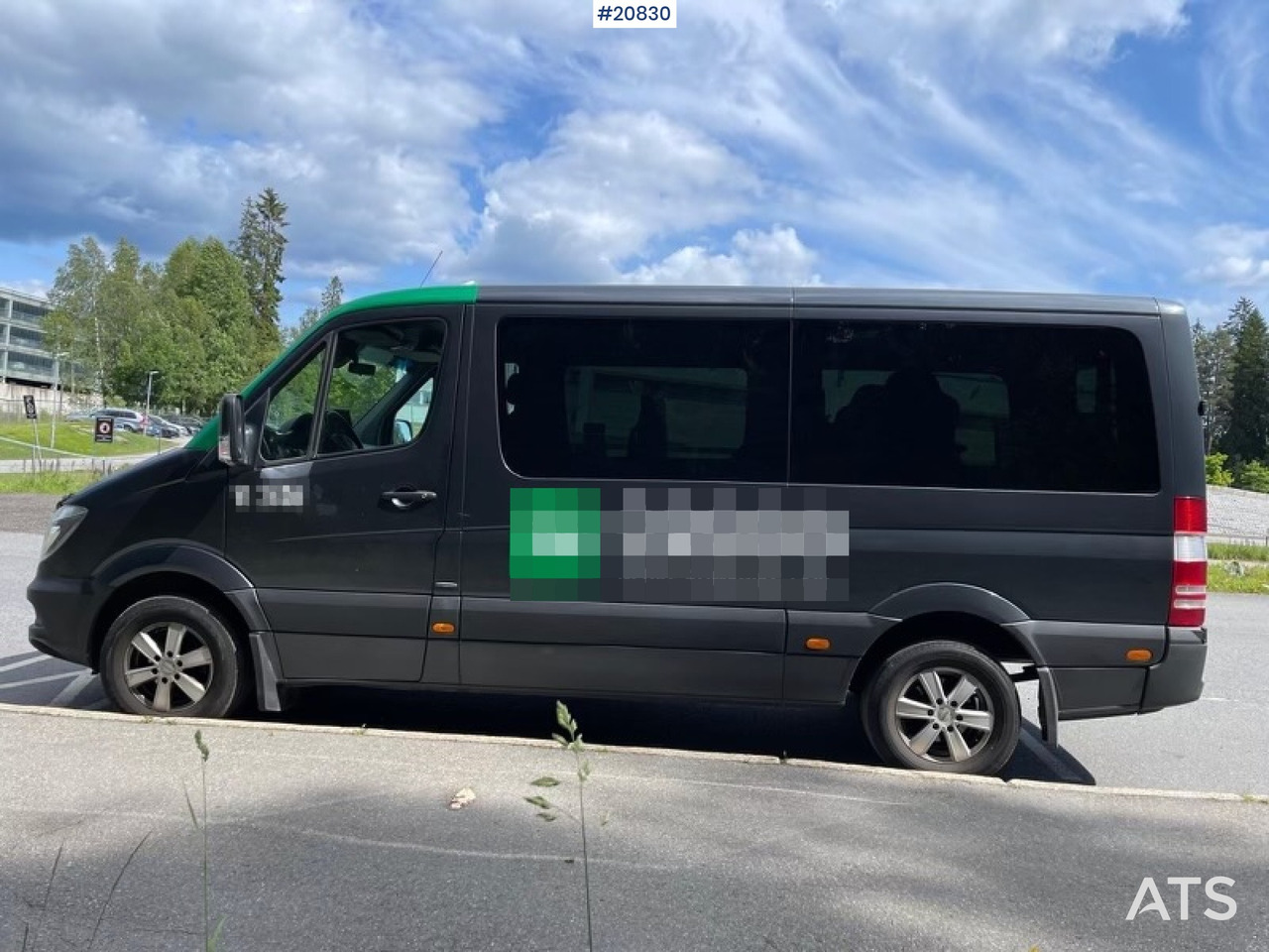 Mercedes sprinter - Van penumpang: gambar 1 Mercedes sprinter - Van penumpang: gambar 1