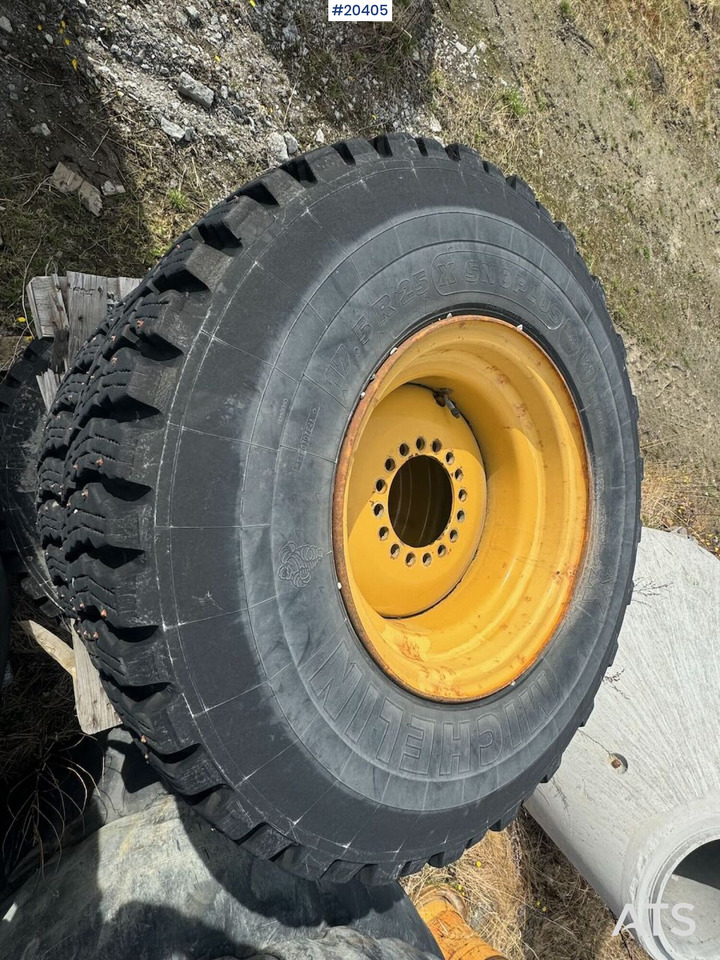 Michelin vinterdekk m/ felg - Roda/ Ban untuk Peralatan konstruksi: gambar 4 Michelin vinterdekk m/ felg - Roda/ Ban untuk Peralatan konstruksi: gambar 4