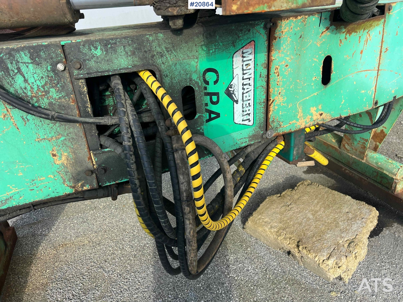 Anjungan pengeboran Montabert CPA500 boretårn m/ hc 150 hammer: gambar 20 Anjungan pengeboran Montabert CPA500 boretårn m/ hc 150 hammer: gambar 20