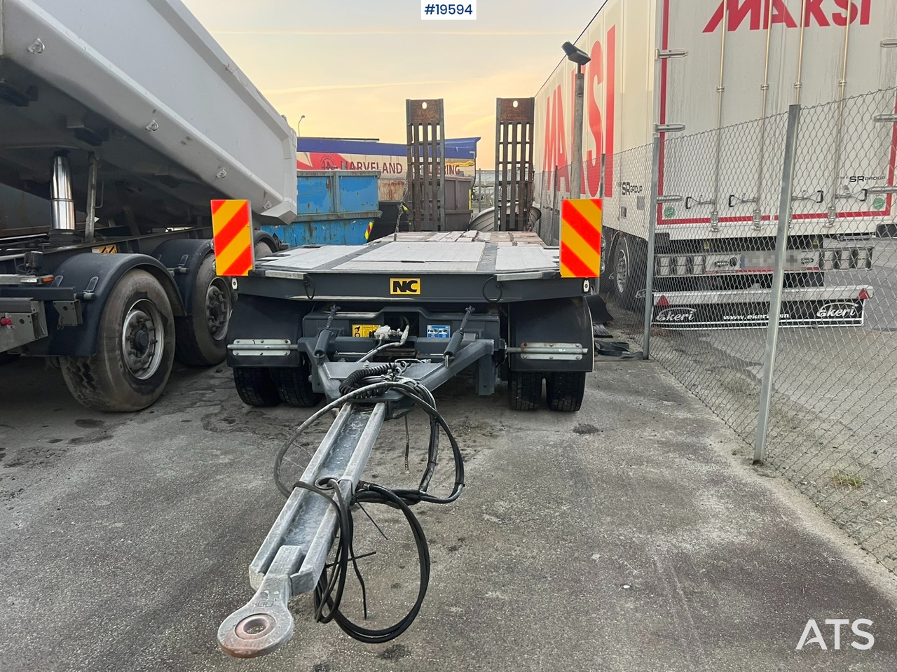 NC Maskinhenger - Trailer low bed: gambar 2 NC Maskinhenger - Trailer low bed: gambar 2
