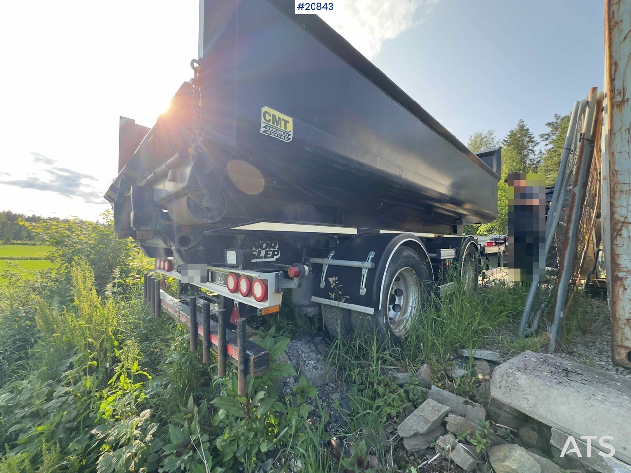 Trailer lewati NOR SLEP 2 akslet krokhenger med tipp: gambar 13