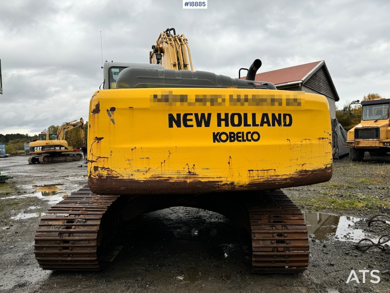 New Holland Kobelco E215B - Ekskavator: gambar 5 New Holland Kobelco E215B - Ekskavator: gambar 5