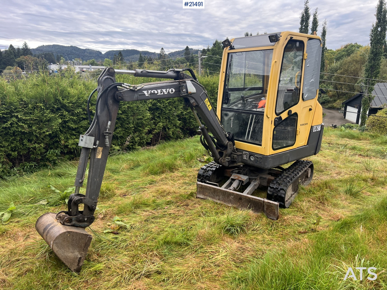 Volvo EC15B - Peralatan lainnya: gambar 1 Volvo EC15B - Peralatan lainnya: gambar 1