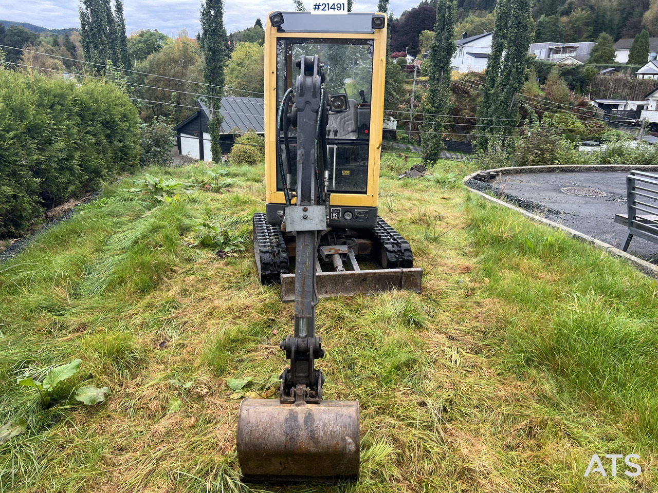 Volvo EC15B - Peralatan lainnya: gambar 3 Volvo EC15B - Peralatan lainnya: gambar 3