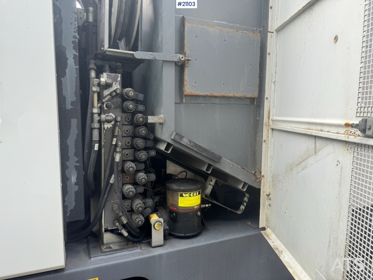 Penyapu jalan Ravo 540: gambar 18 Penyapu jalan Ravo 540: gambar 18