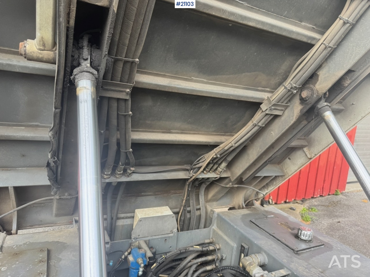 Penyapu jalan Ravo 540: gambar 29 Penyapu jalan Ravo 540: gambar 29