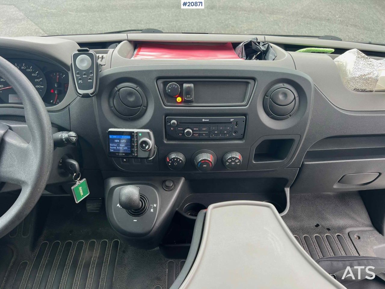 Bus mini, Van penumpang Renault DCI 125: gambar 33