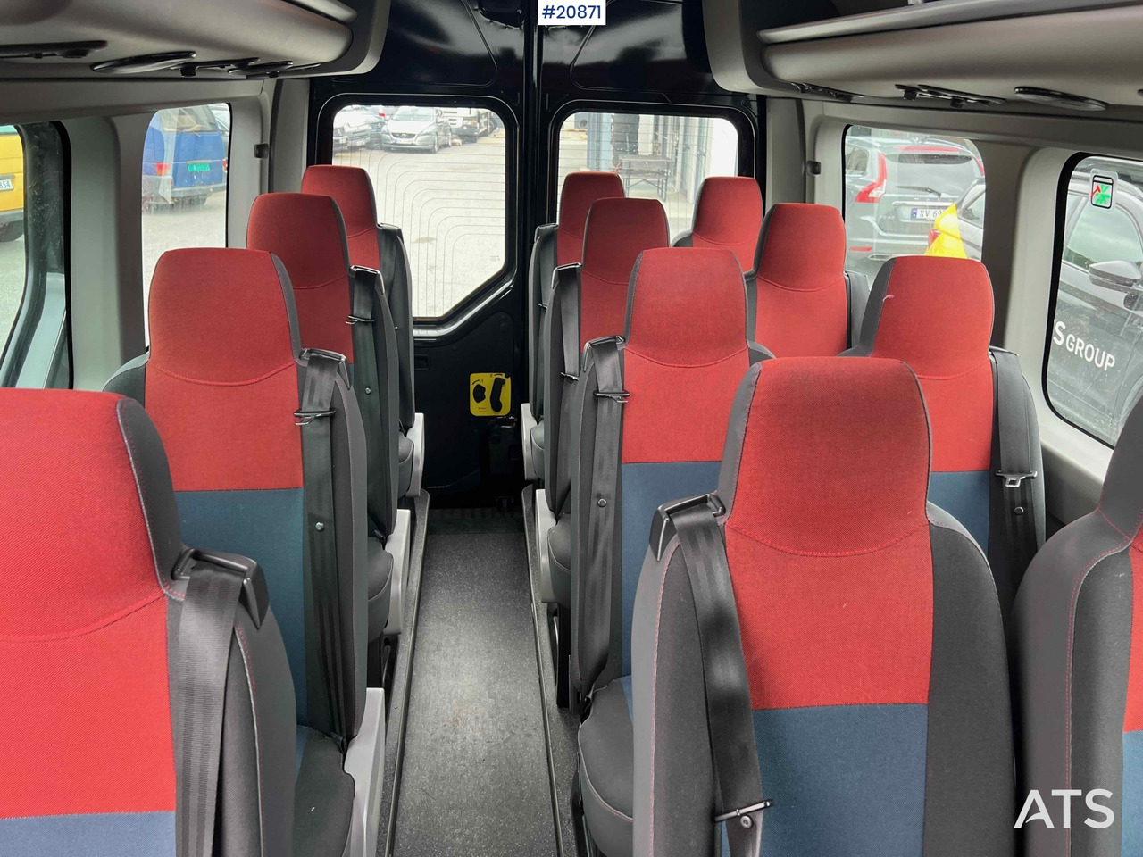 Bus mini, Van penumpang Renault DCI 125: gambar 25