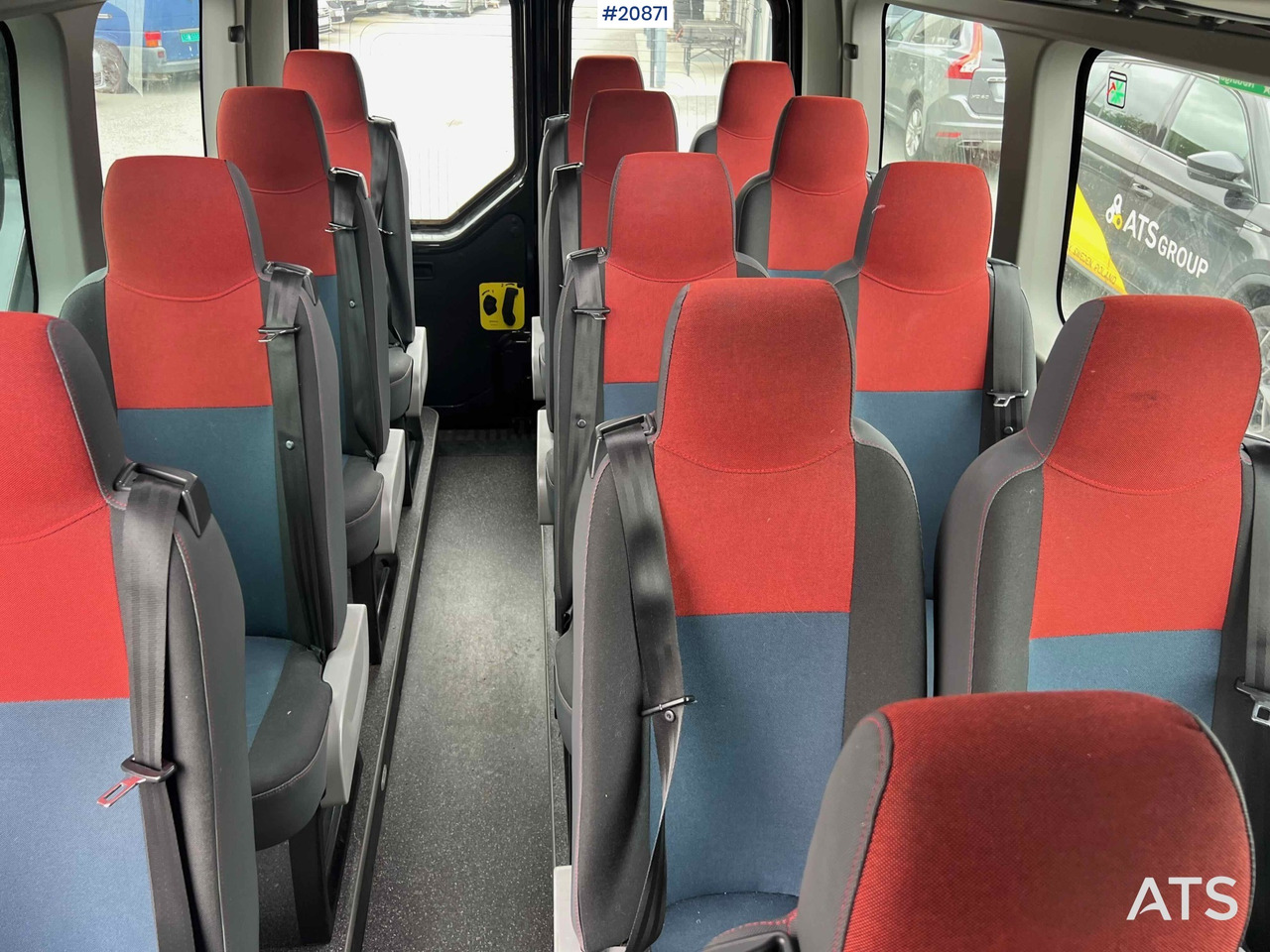 Bus mini, Van penumpang Renault DCI 125: gambar 27