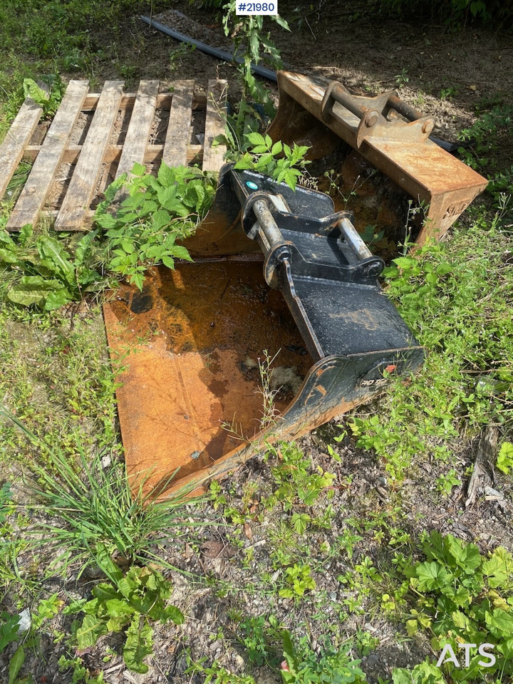 Rototilt S40 feste - Ember: gambar 1 Rototilt S40 feste - Ember: gambar 1