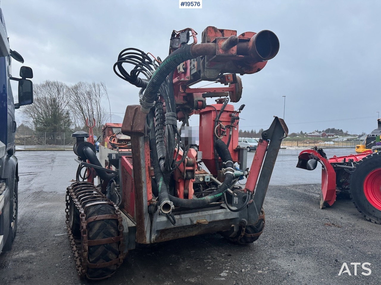 Sandvik DC302R - Anjungan pengeboran: gambar 4 Sandvik DC302R - Anjungan pengeboran: gambar 4