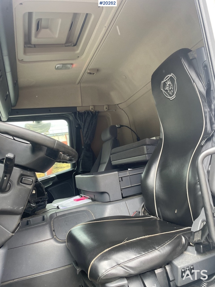 Scania P 340 - Truk box: gambar 5 Scania P 340 - Truk box: gambar 5