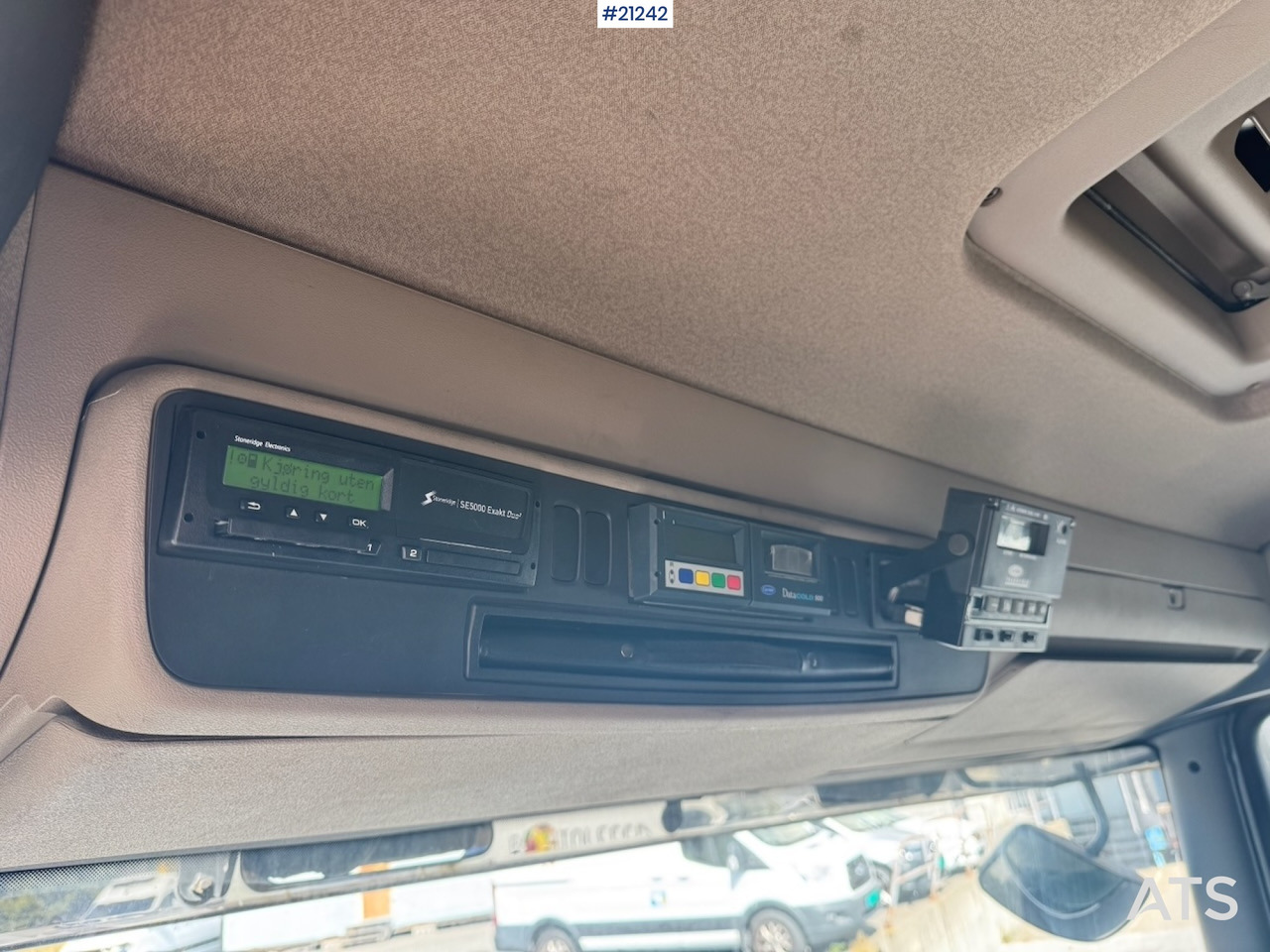 Truk berpendingin Scania P420: gambar 34 Truk berpendingin Scania P420: gambar 34