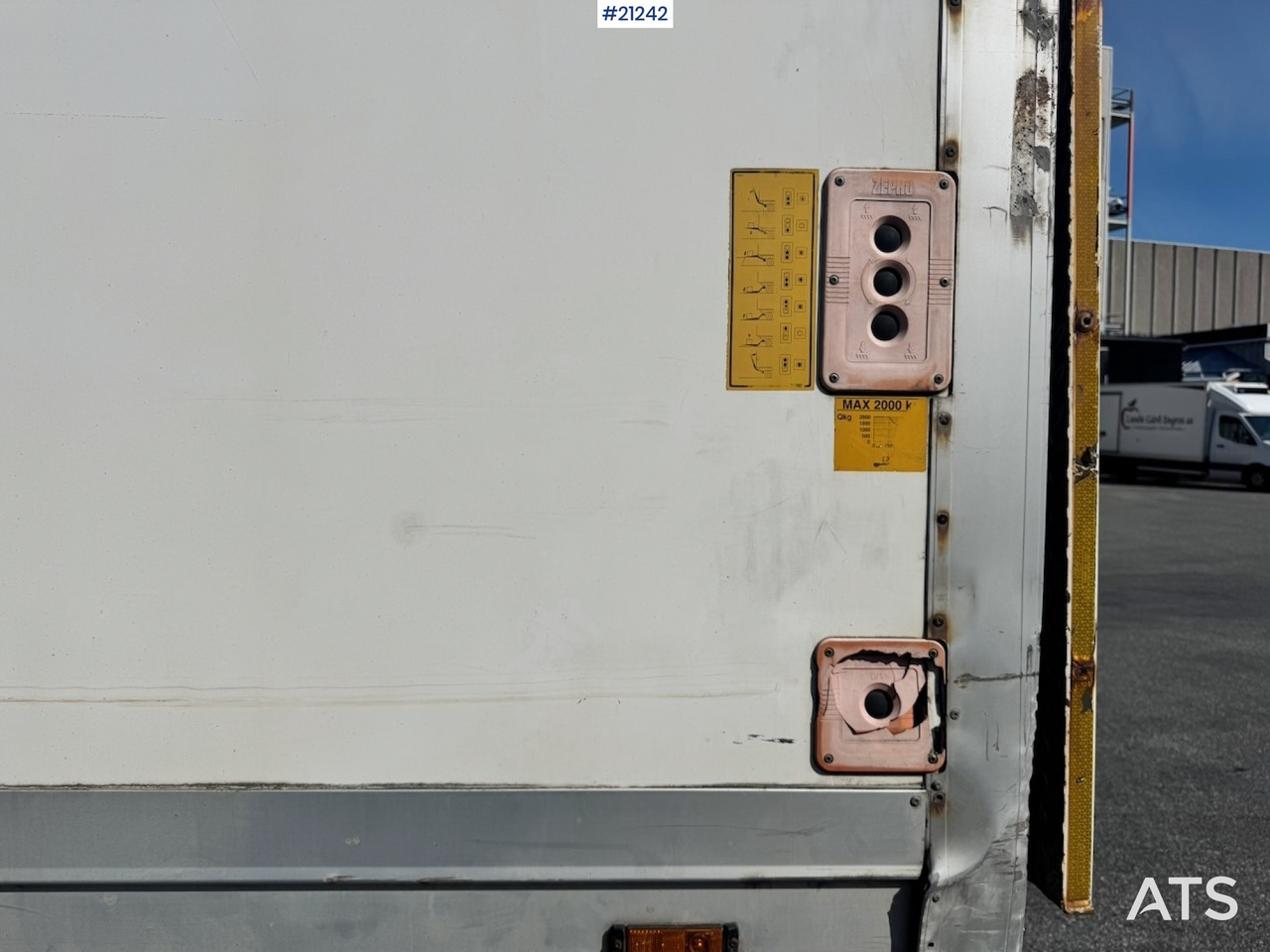 Truk berpendingin Scania P420: gambar 23 Truk berpendingin Scania P420: gambar 23