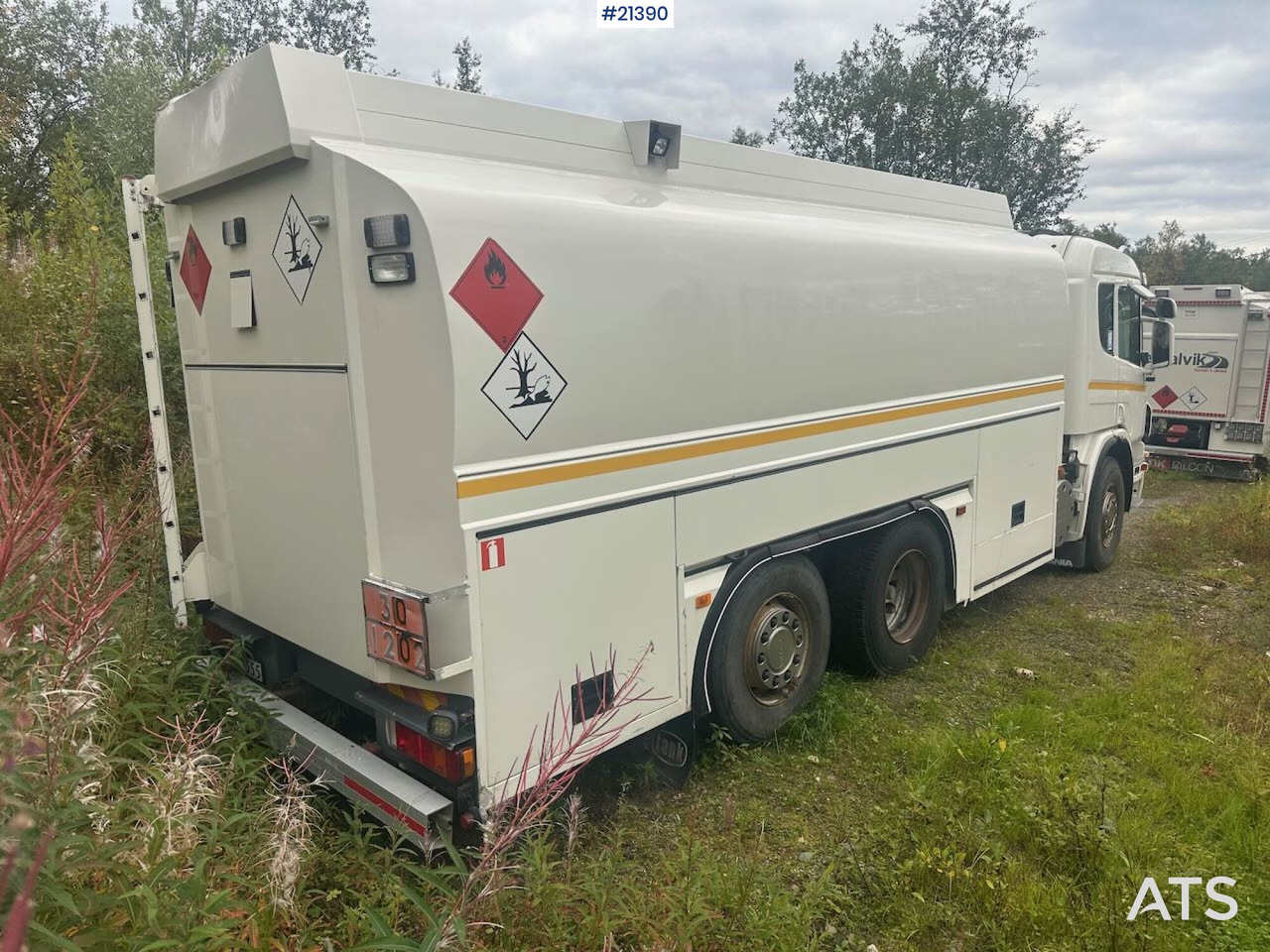 Scania R380 6x2 tankbil m/ eurotank påbygg - Truk tangki: gambar 5 Scania R380 6x2 tankbil m/ eurotank påbygg - Truk tangki: gambar 5