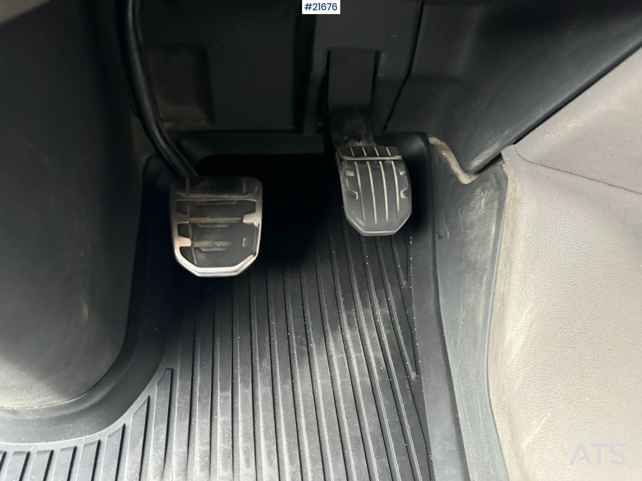 Truk jungkit Scania R580 6x4 Brøyterigget Tippbil: gambar 35