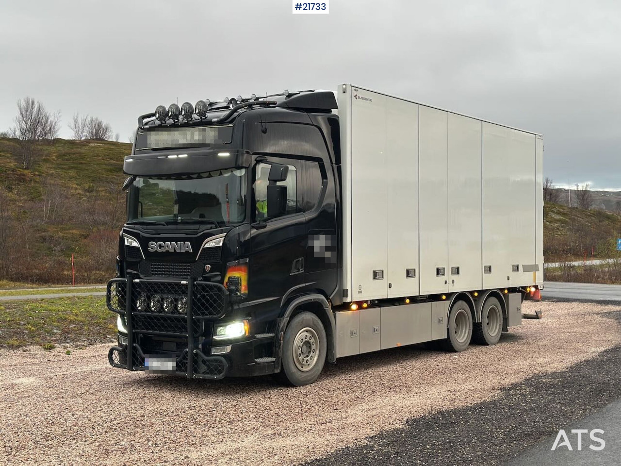 Scania S580 6x4 skapbil m/ kjøl, frys og varme og 2 sett dekk. SE VIDEO - Truk box: gambar 1 Scania S580 6x4 skapbil m/ kjøl, frys og varme og 2 sett dekk. SE VIDEO - Truk box: gambar 1