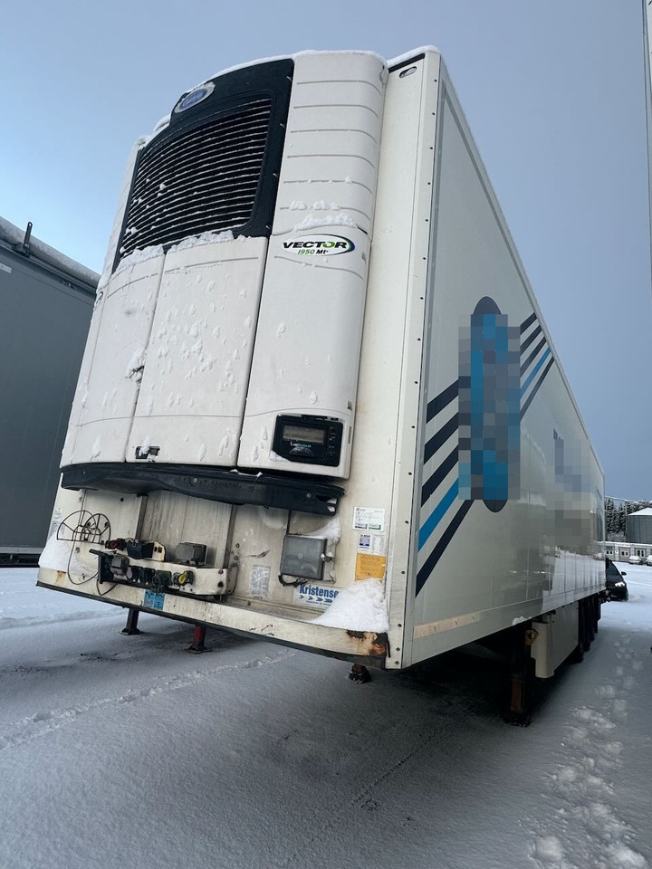 Schmitz Cargobull - Semi-trailer berpendingin: gambar 1 Schmitz Cargobull - Semi-trailer berpendingin: gambar 1