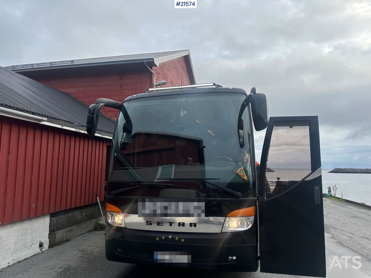 Setra S411 turbuss m/ 29+2+1 seter og vinterdekk. Lav km stand! - Bus pariwisata: gambar 2 Setra S411 turbuss m/ 29+2+1 seter og vinterdekk. Lav km stand! - Bus pariwisata: gambar 2