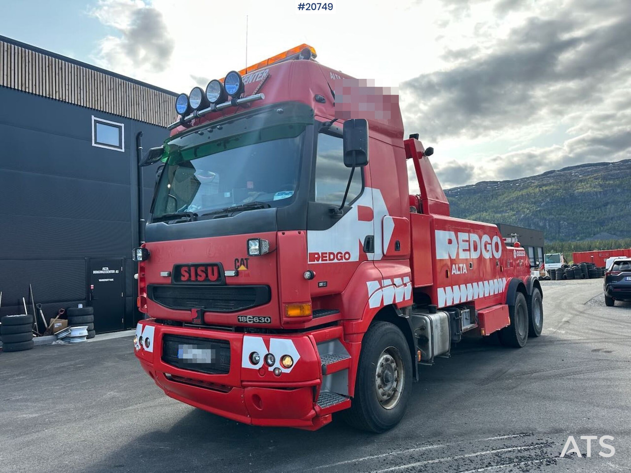 Sisu E18M 6x4 tungberger m/ EKA påbygg og kjettinger. SE VIDEO - Mobil derek: gambar 1 Sisu E18M 6x4 tungberger m/ EKA påbygg og kjettinger. SE VIDEO - Mobil derek: gambar 1