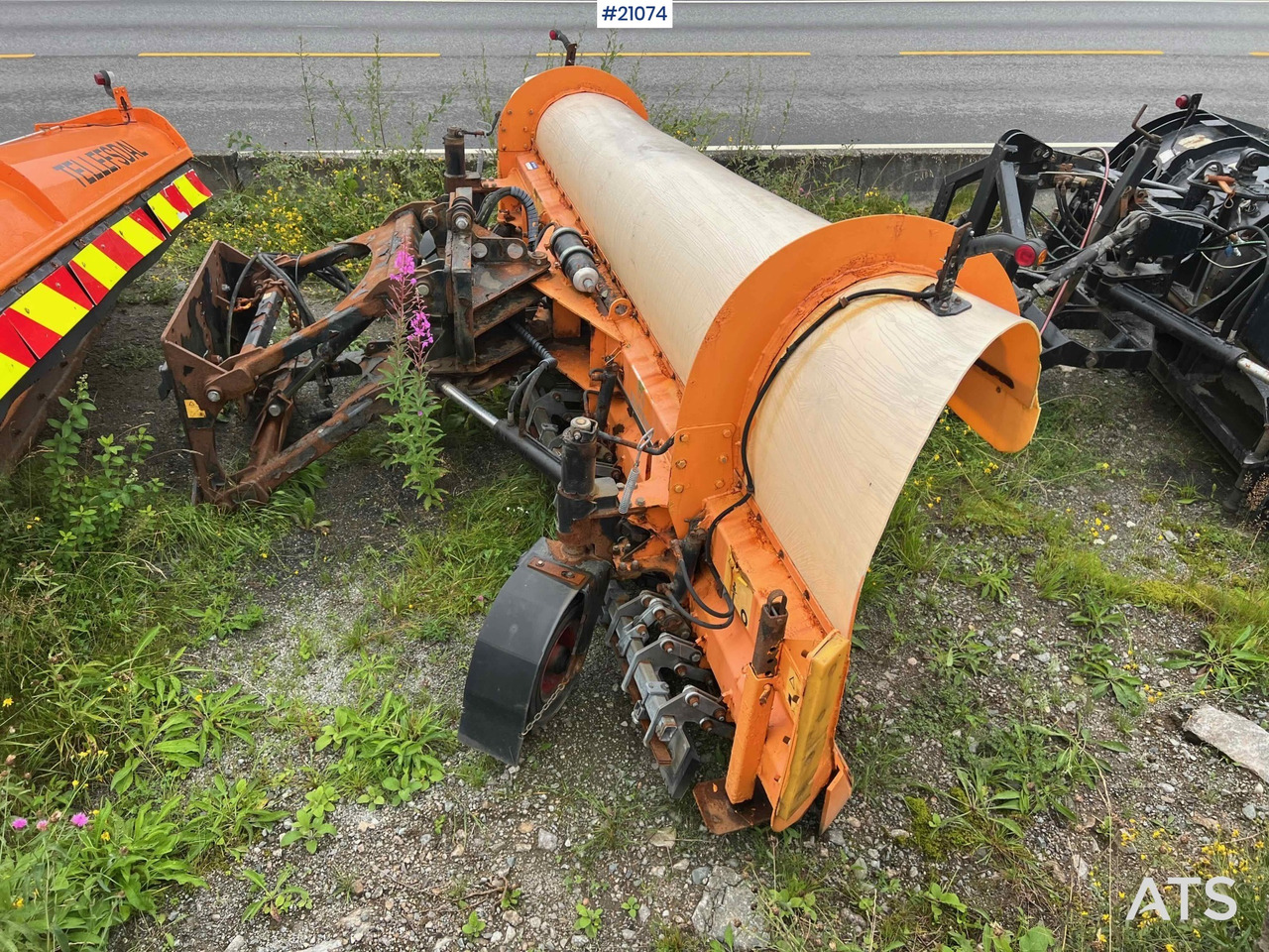 Tellefsdal M70 - Bajak salju: gambar 4 Tellefsdal M70 - Bajak salju: gambar 4