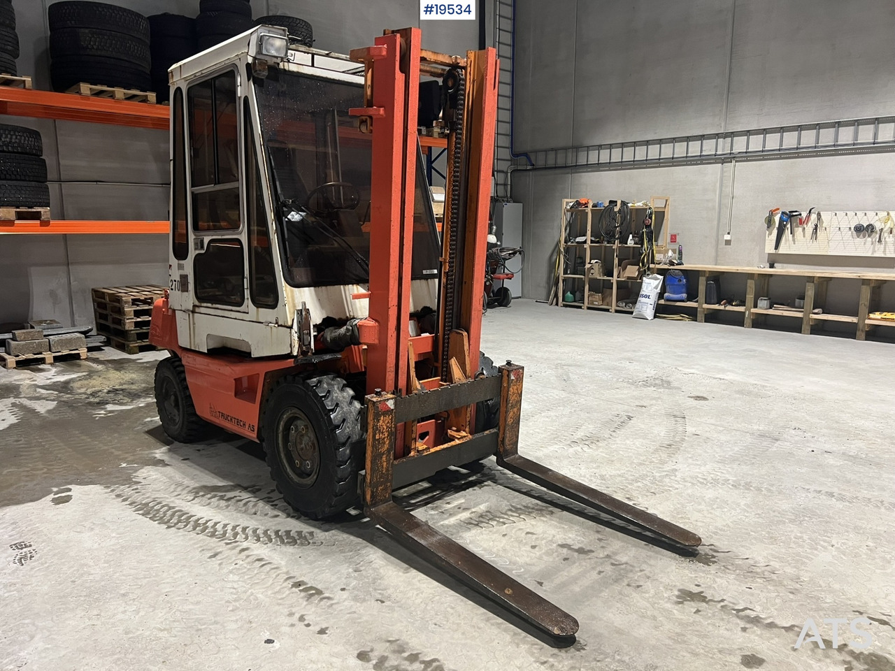 Toyota 02-3FD33 gaffel truck SE VIDEO - Forklift: gambar 1 Toyota 02-3FD33 gaffel truck SE VIDEO - Forklift: gambar 1