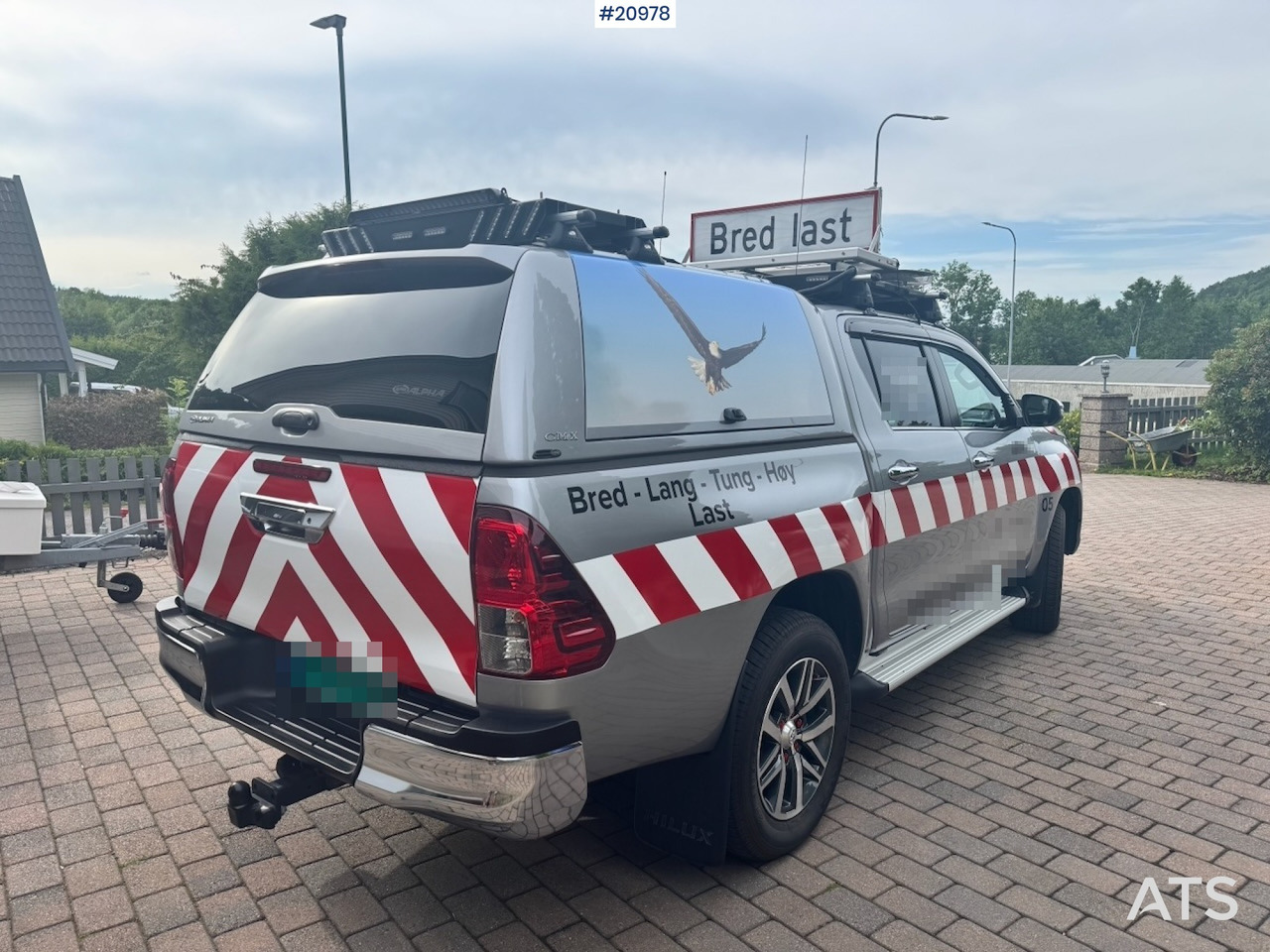 Toyota HILUX - Truk pikap: gambar 5 Toyota HILUX - Truk pikap: gambar 5