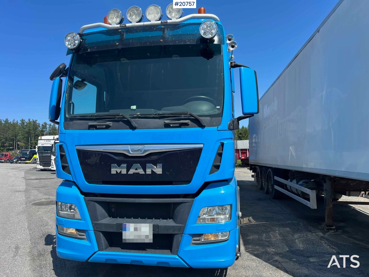 MAN TGX 28.480 - Tractor head: gambar 4 MAN TGX 28.480 - Tractor head: gambar 4