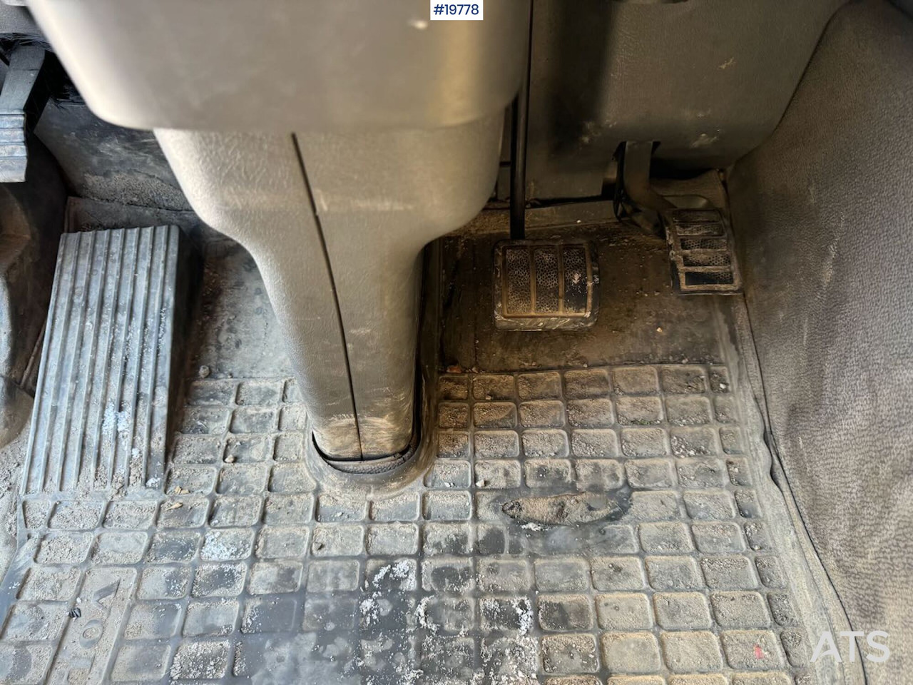 Tractor head Volvo FH16 750: gambar 33