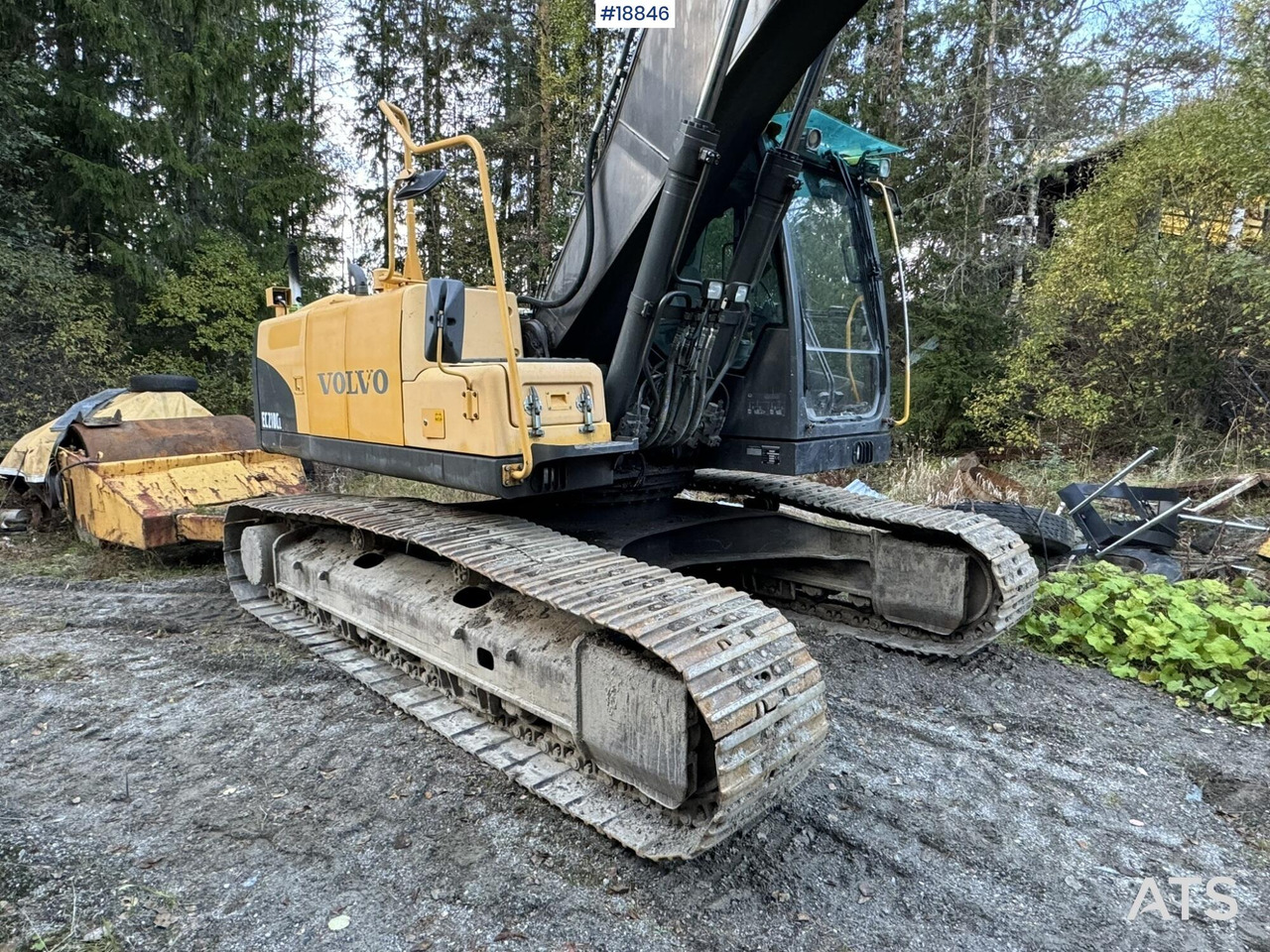 Ekskavator perayap Volvo EC210CL: gambar 44