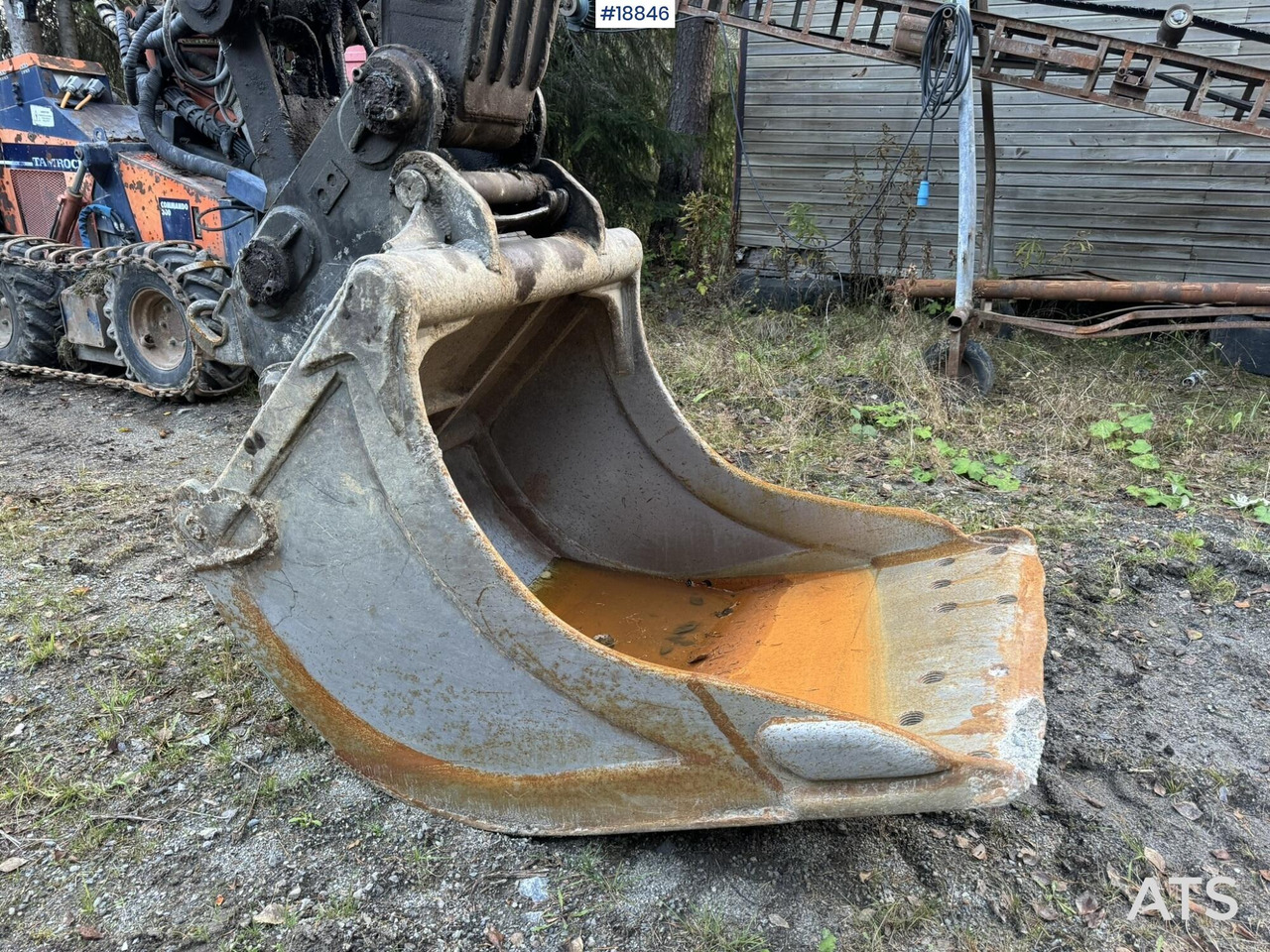 Ekskavator perayap Volvo EC210CL: gambar 24