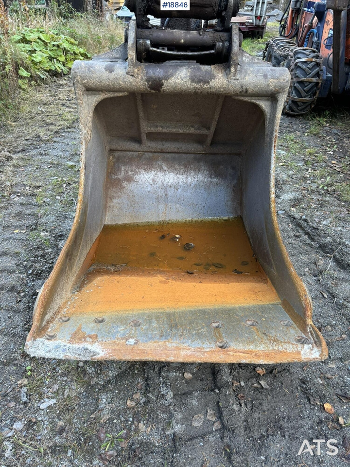 Ekskavator perayap Volvo EC210CL: gambar 35
