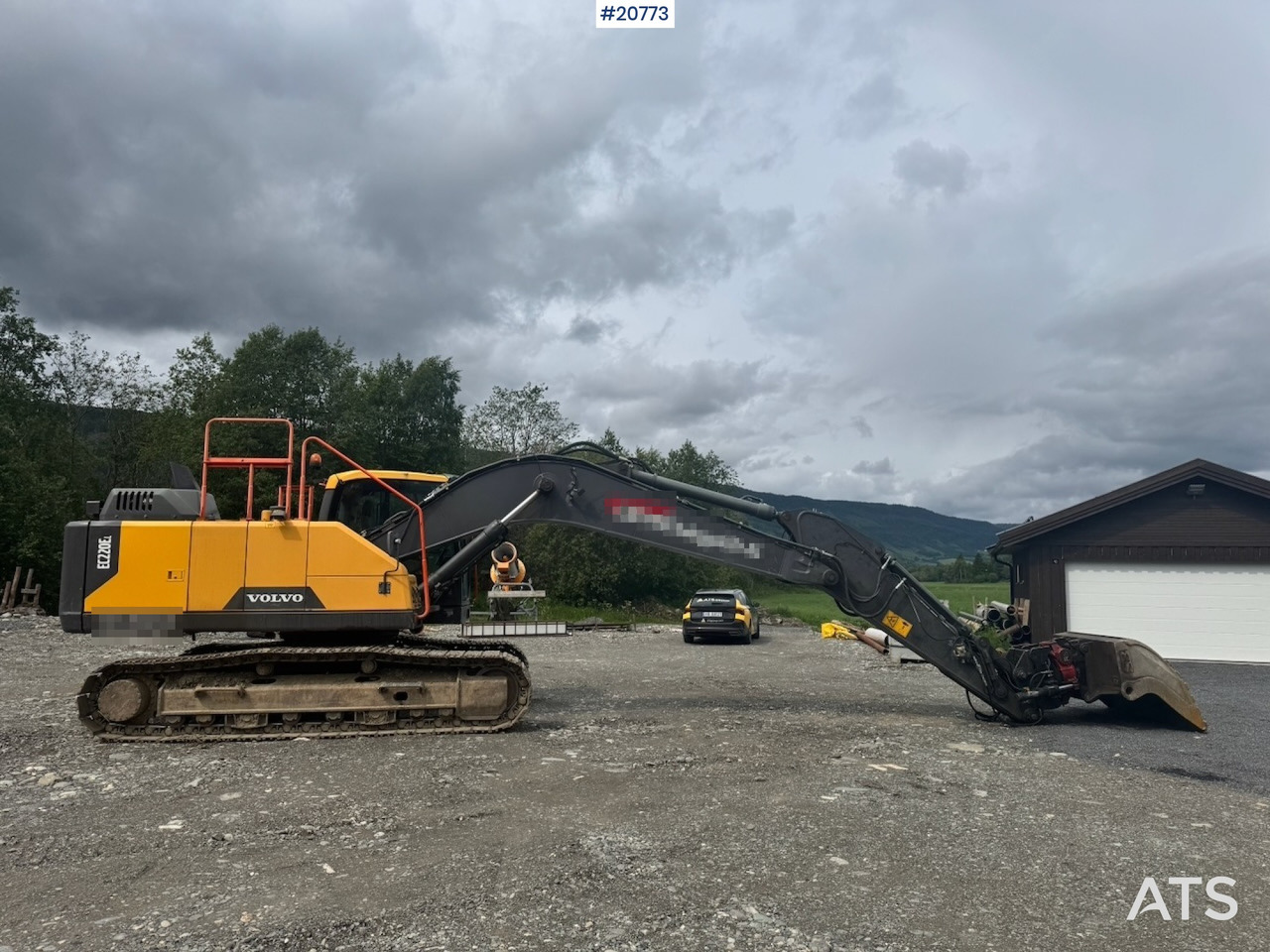Ekskavator perayap Volvo EC220EL: gambar 8