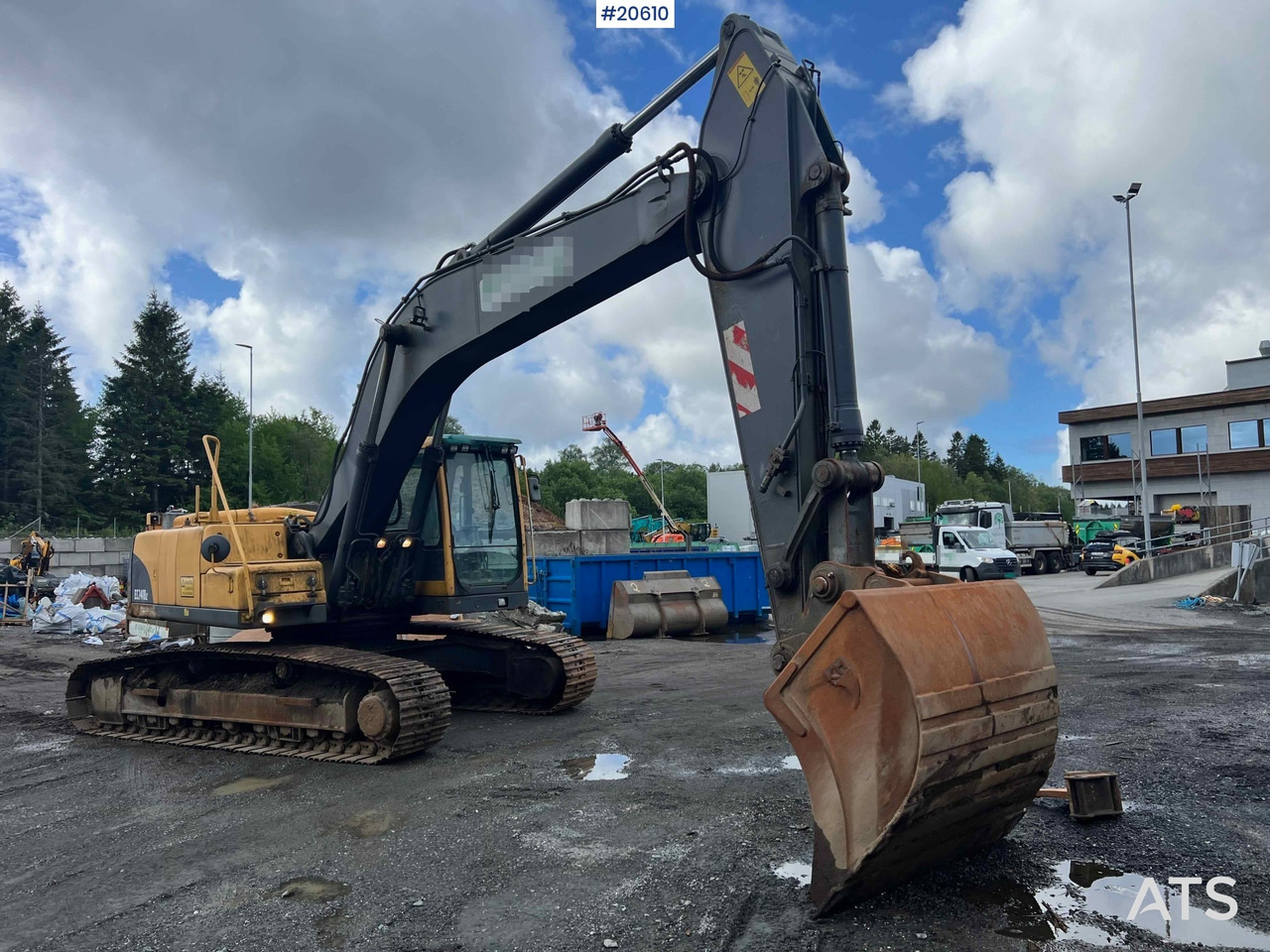 Volvo EC240B - Ekskavator: gambar 3 Volvo EC240B - Ekskavator: gambar 3