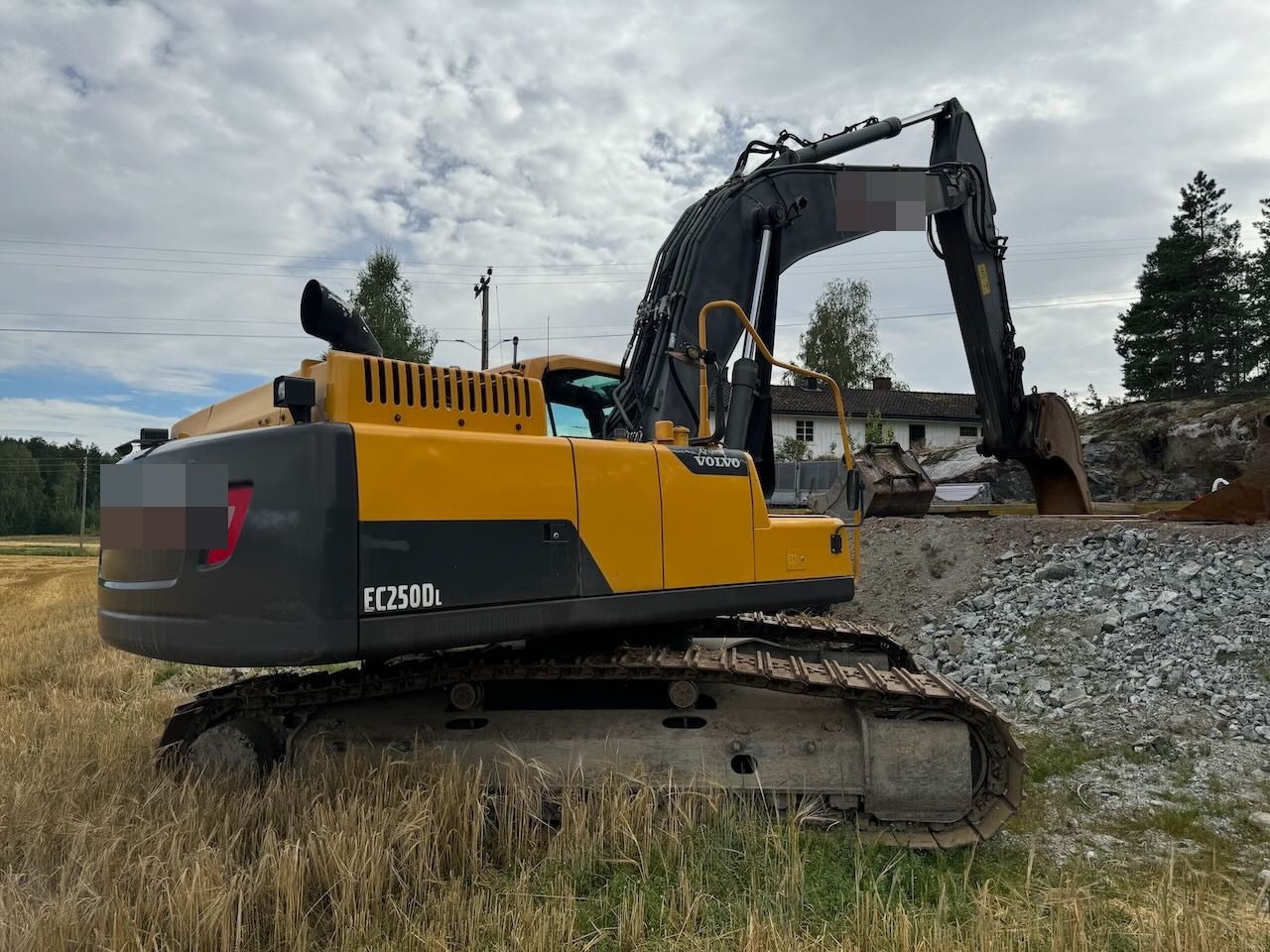 Volvo EC250DL - Ekskavator perayap: gambar 5 Volvo EC250DL - Ekskavator perayap: gambar 5