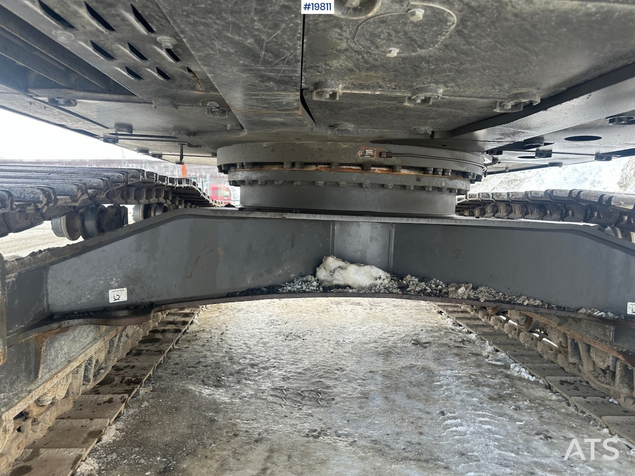 Ekskavator Volvo EC300 EL: gambar 20