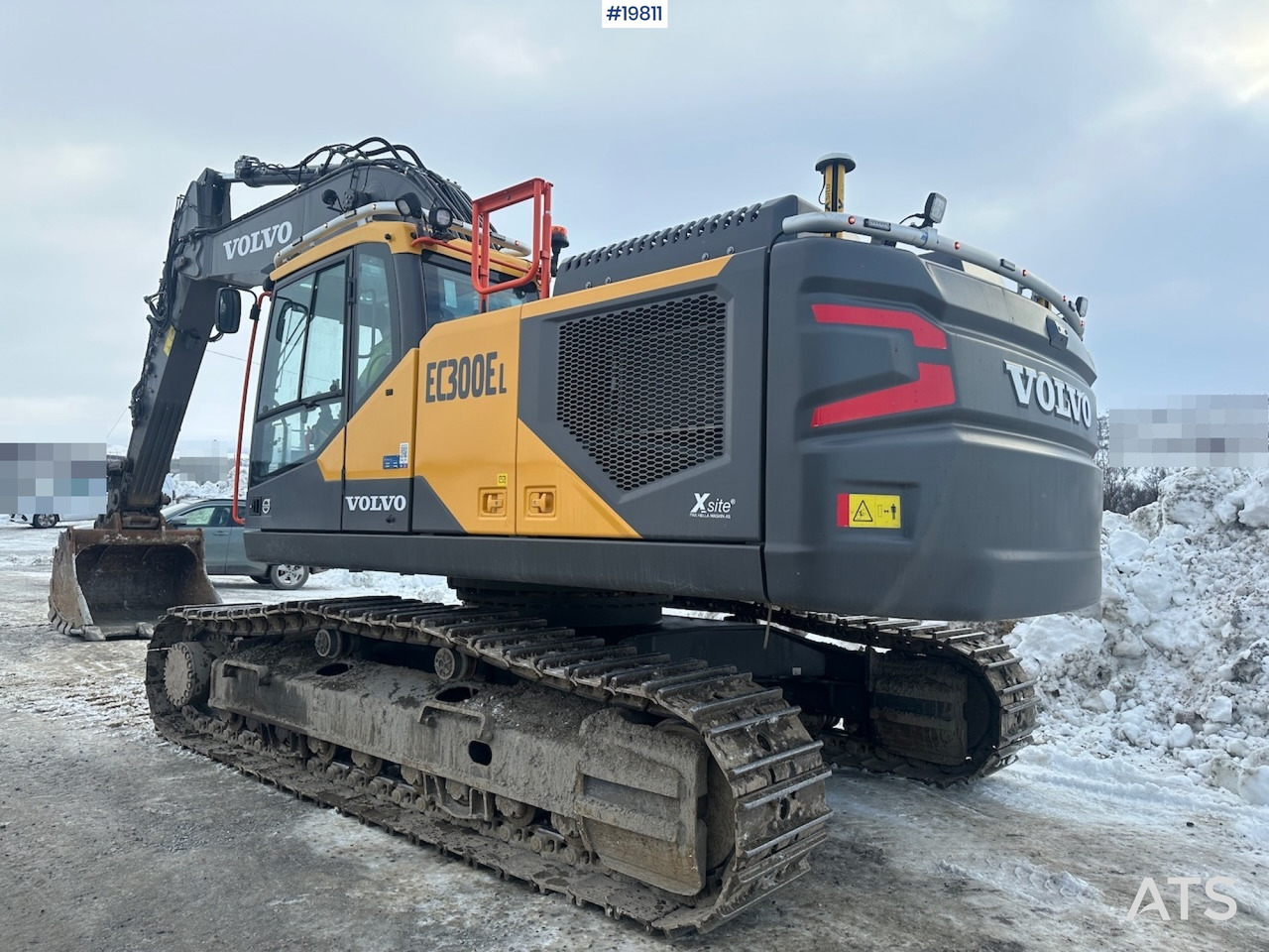 Ekskavator Volvo EC300 EL: gambar 6