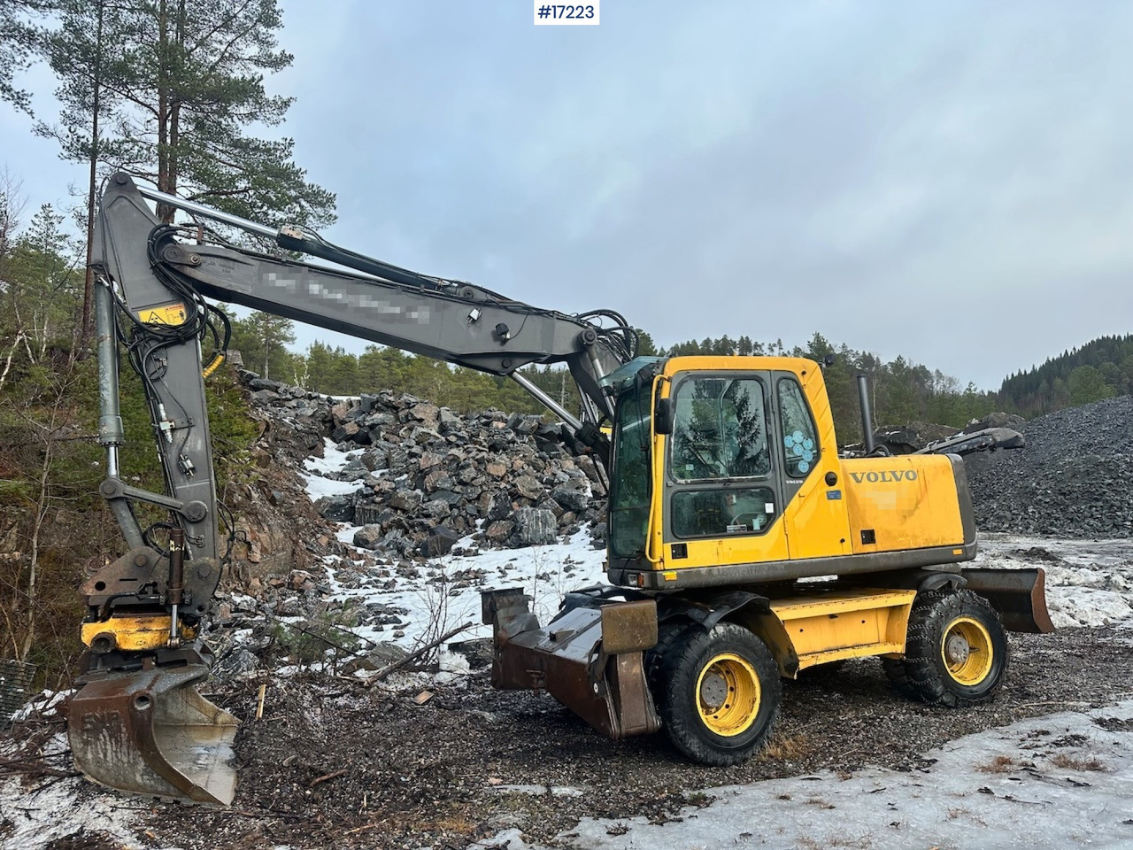 Volvo EW160B - Ekskavator: gambar 2 Volvo EW160B - Ekskavator: gambar 2