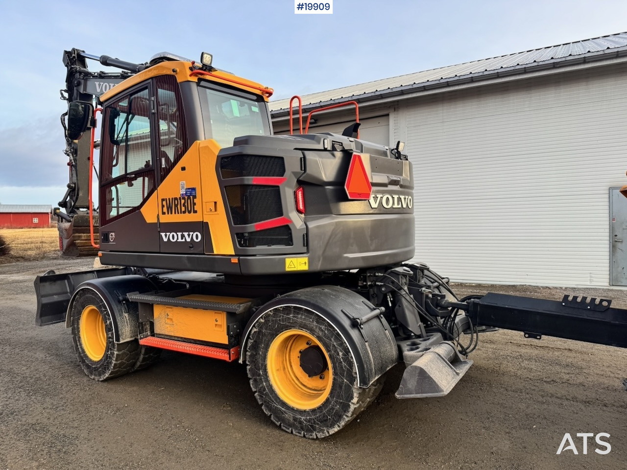 Volvo EWR130 - Ekskavator: gambar 5 Volvo EWR130 - Ekskavator: gambar 5