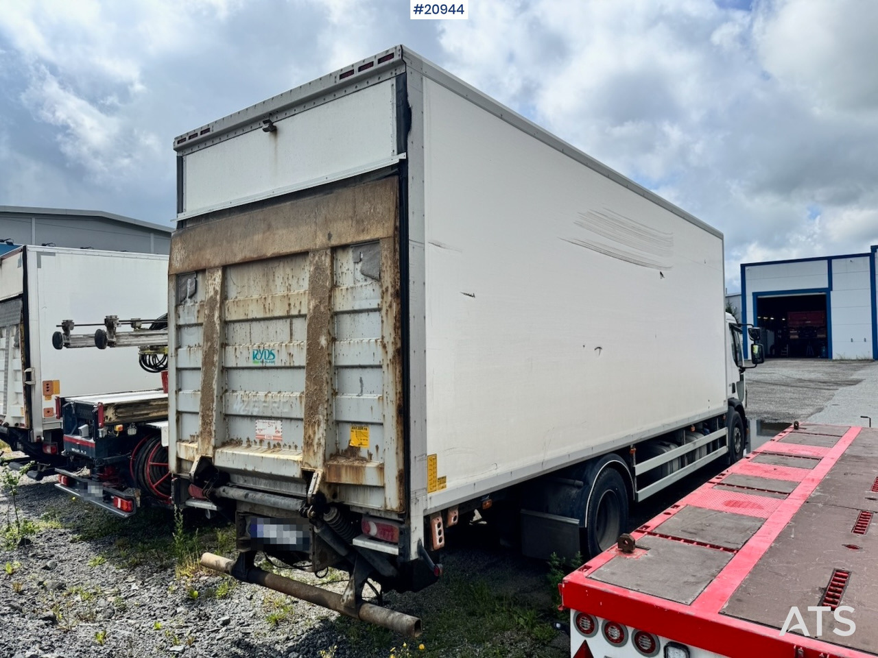 Volvo FE280 - Truk box: gambar 4 Volvo FE280 - Truk box: gambar 4