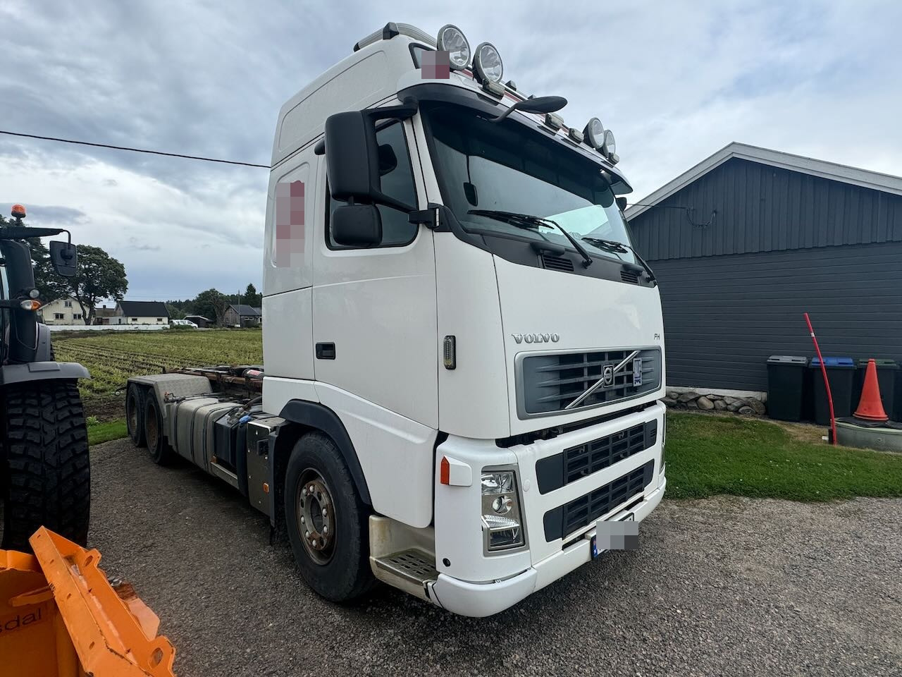 Volvo FH 480 - Hook lift: gambar 1 Volvo FH 480 - Hook lift: gambar 1