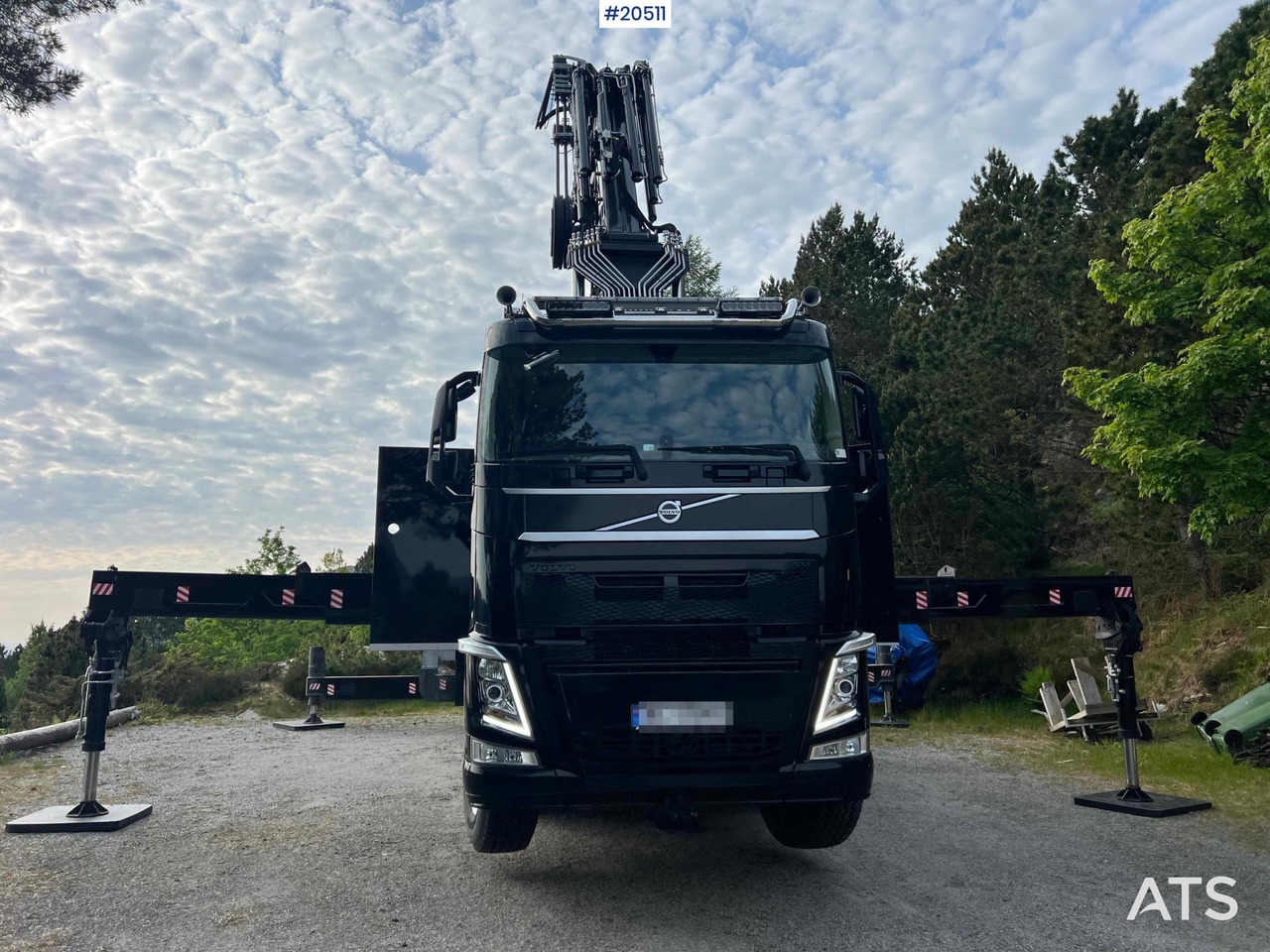 Volvo FH 540 8x2 Kranbil m/ 2021 165 t/m HIDROKON kran m/ jibb og vinsj og enn masse utstyr! SE VIDEO - Truk derek: gambar 3 Volvo FH 540 8x2 Kranbil m/ 2021 165 t/m HIDROKON kran m/ jibb og vinsj og enn masse utstyr! SE VIDEO - Truk derek: gambar 3