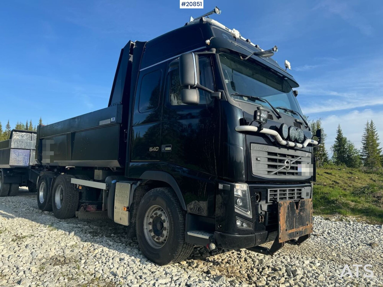 Volvo FH 540 - Truk jungkit: gambar 1 Volvo FH 540 - Truk jungkit: gambar 1