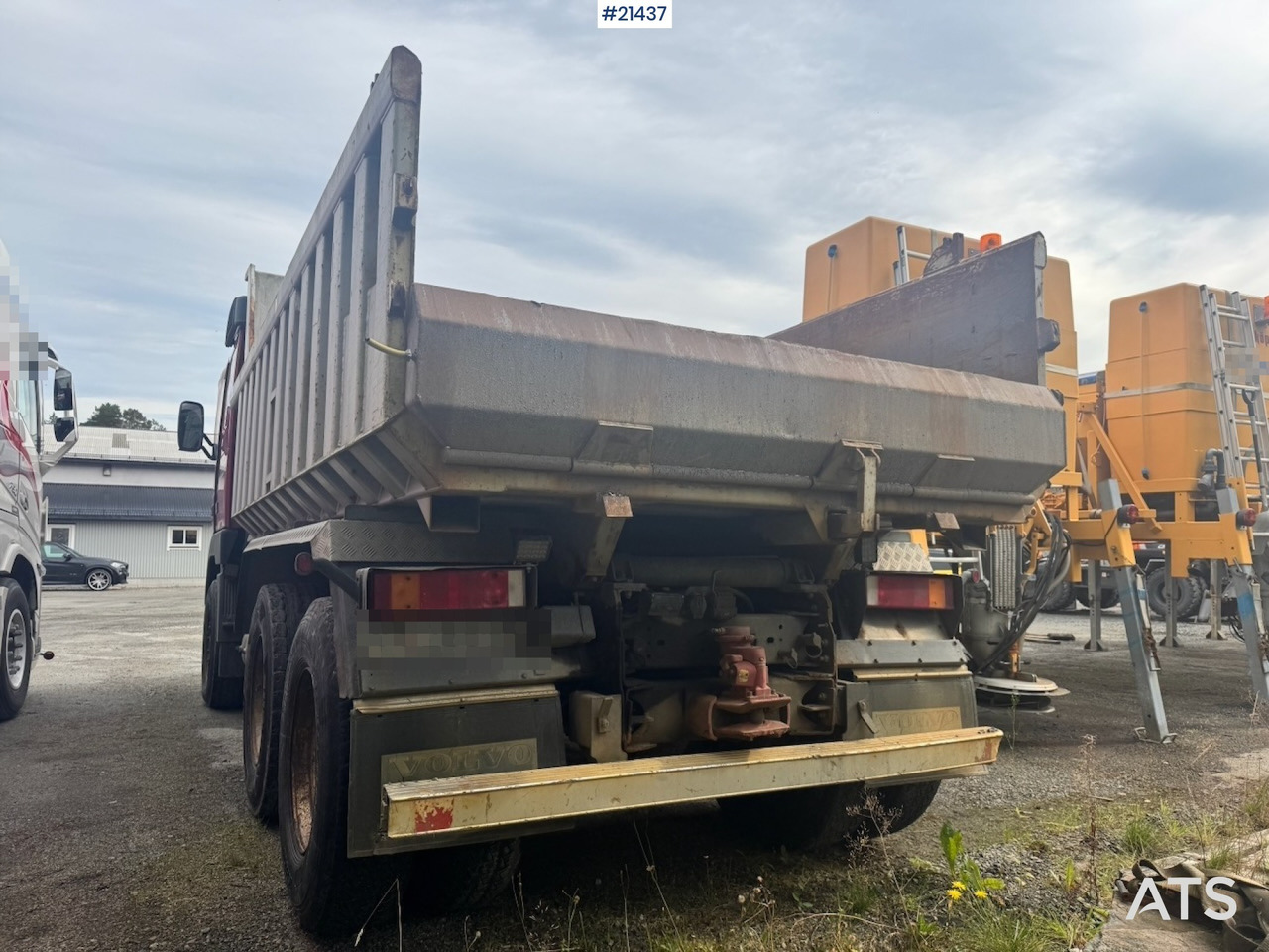 Volvo FH12 420 - Truk jungkit: gambar 4 Volvo FH12 420 - Truk jungkit: gambar 4