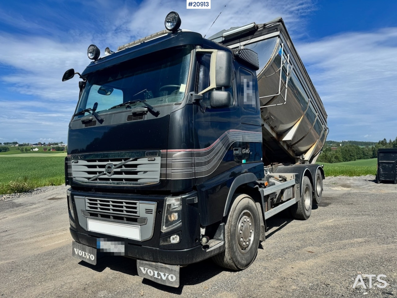 Volvo FH16 540 - Truk jungkit: gambar 1 Volvo FH16 540 - Truk jungkit: gambar 1