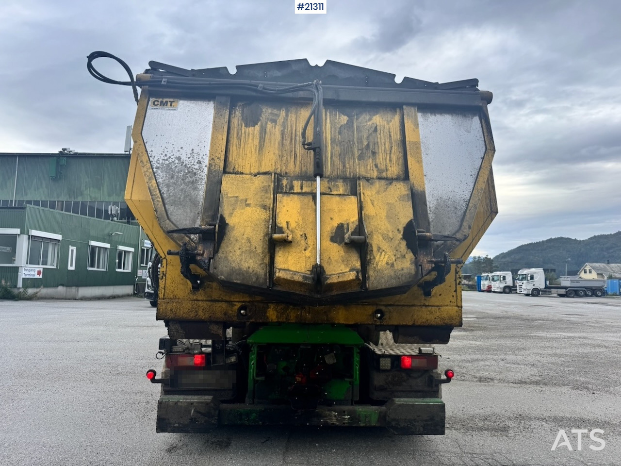 Volvo FH16 750 - Hook lift: gambar 5 Volvo FH16 750 - Hook lift: gambar 5