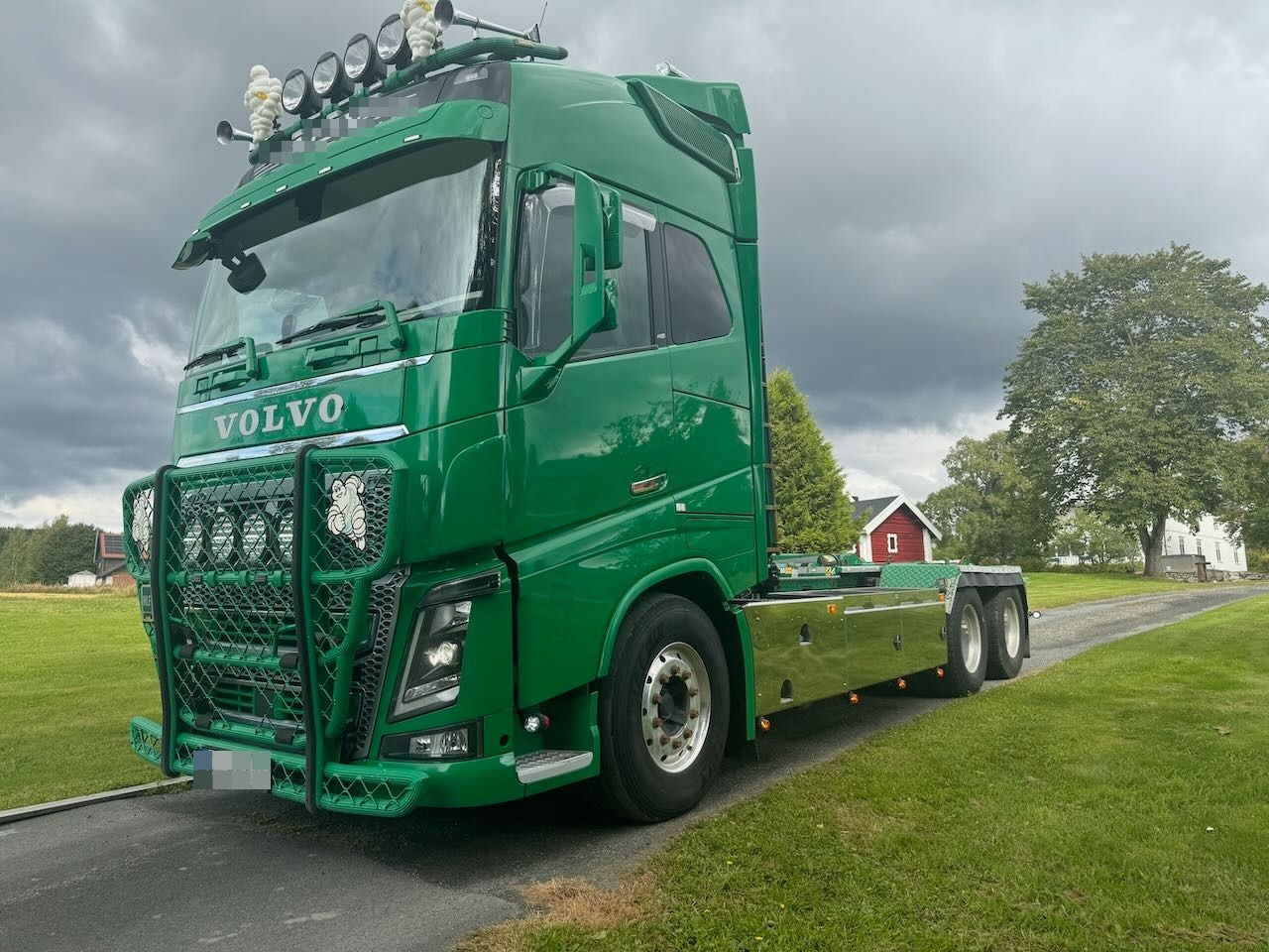 Volvo FH16 - Hook lift: gambar 1 Volvo FH16 - Hook lift: gambar 1