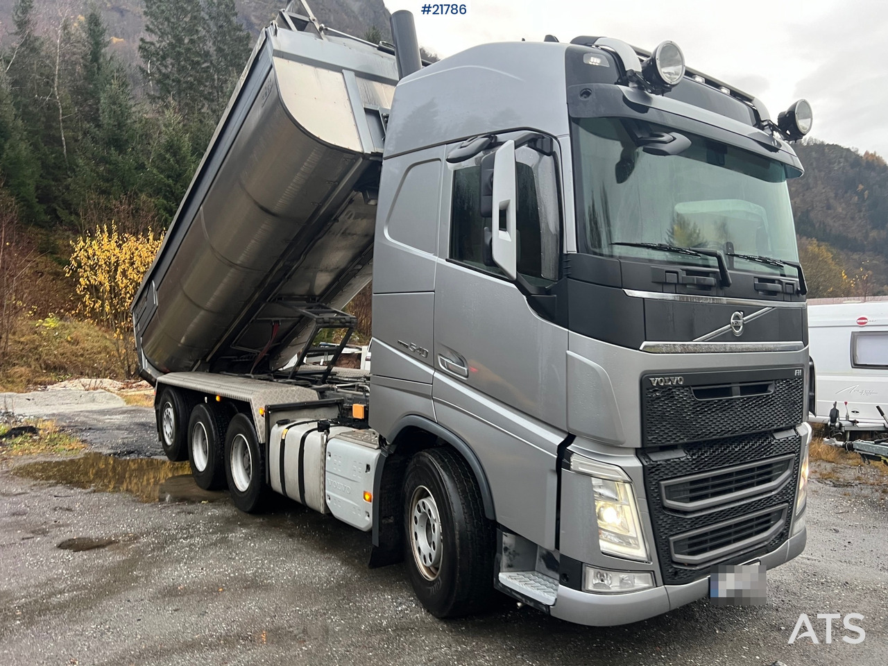 Volvo FH540 8x4 asfaltbil m/ mtdk k218 2 akslet asfalthenger - Truk jungkit: gambar 4 Volvo FH540 8x4 asfaltbil m/ mtdk k218 2 akslet asfalthenger - Truk jungkit: gambar 4
